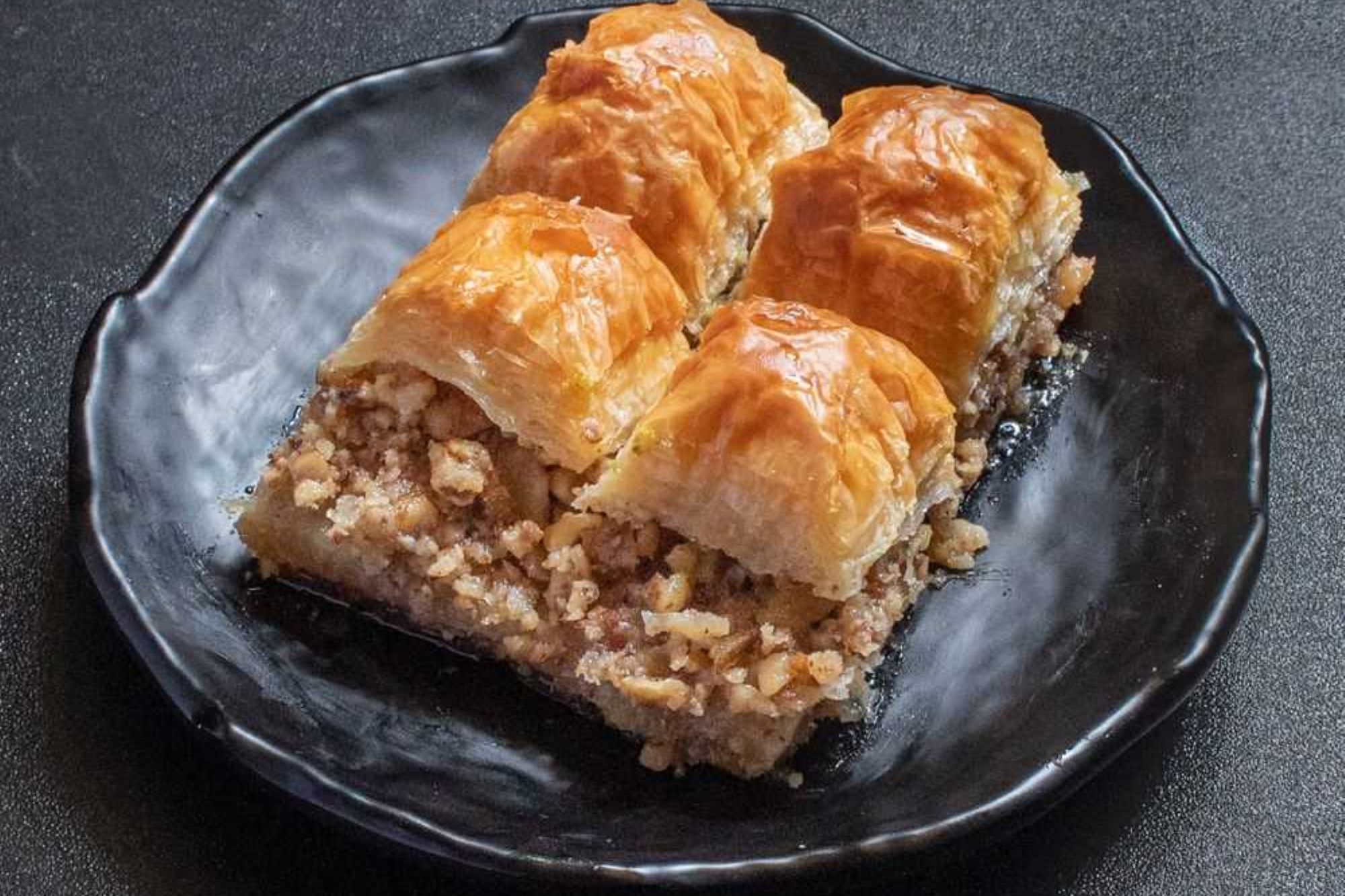 Cevizli Baklava 3 Adet